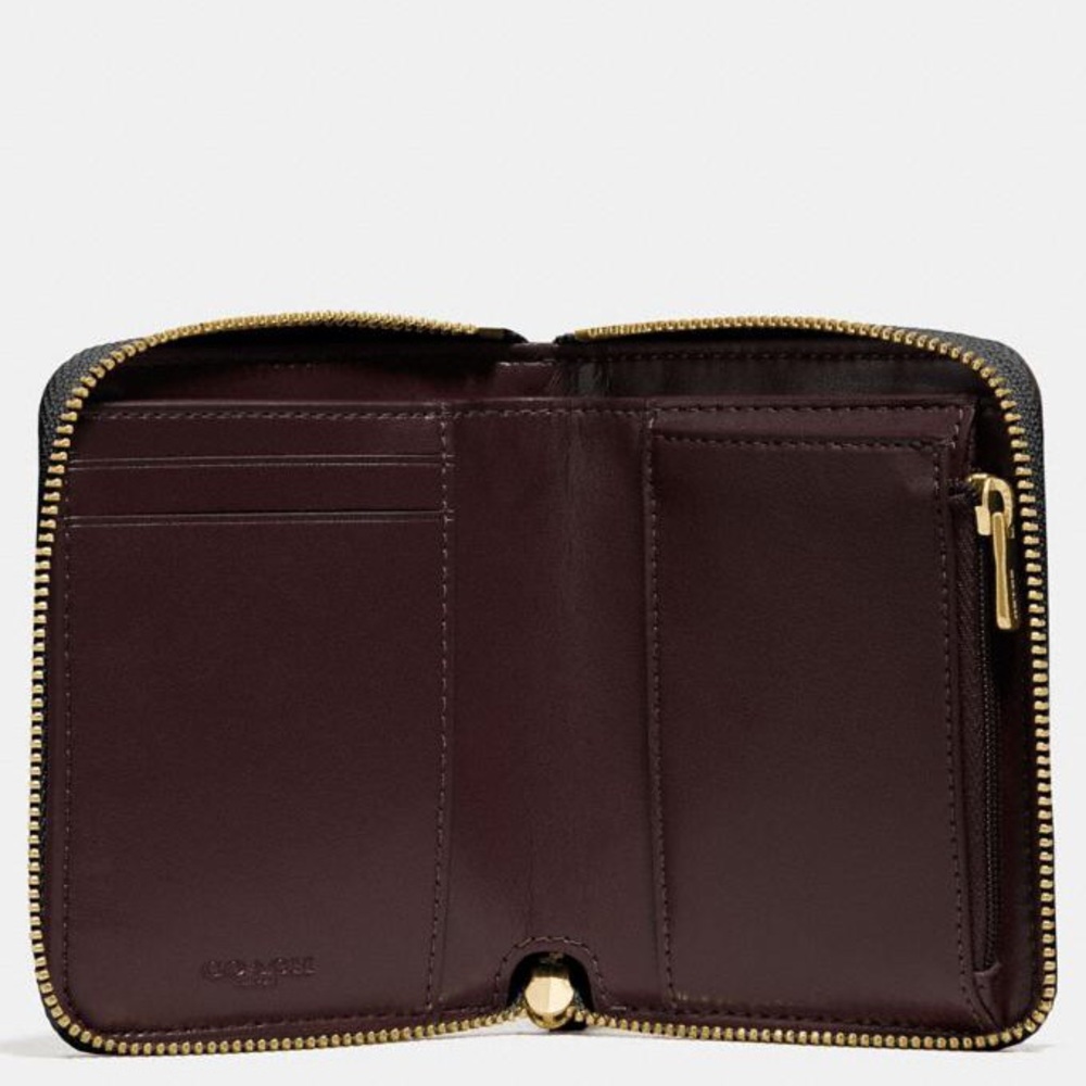 Coach NWT Small Black and Floral Wallet - Picture 3 of 4
